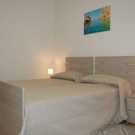 La Casa Di Nina Apartment Минтурно Екстериор снимка